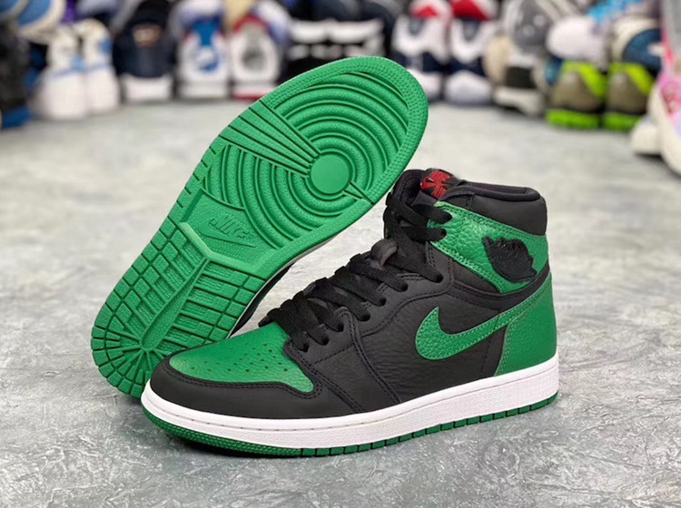 AJ,AJ1,Air Jordan 1 Retro High  最新细节图释出！黑绿 Air Jordan 1 将于明年发售！