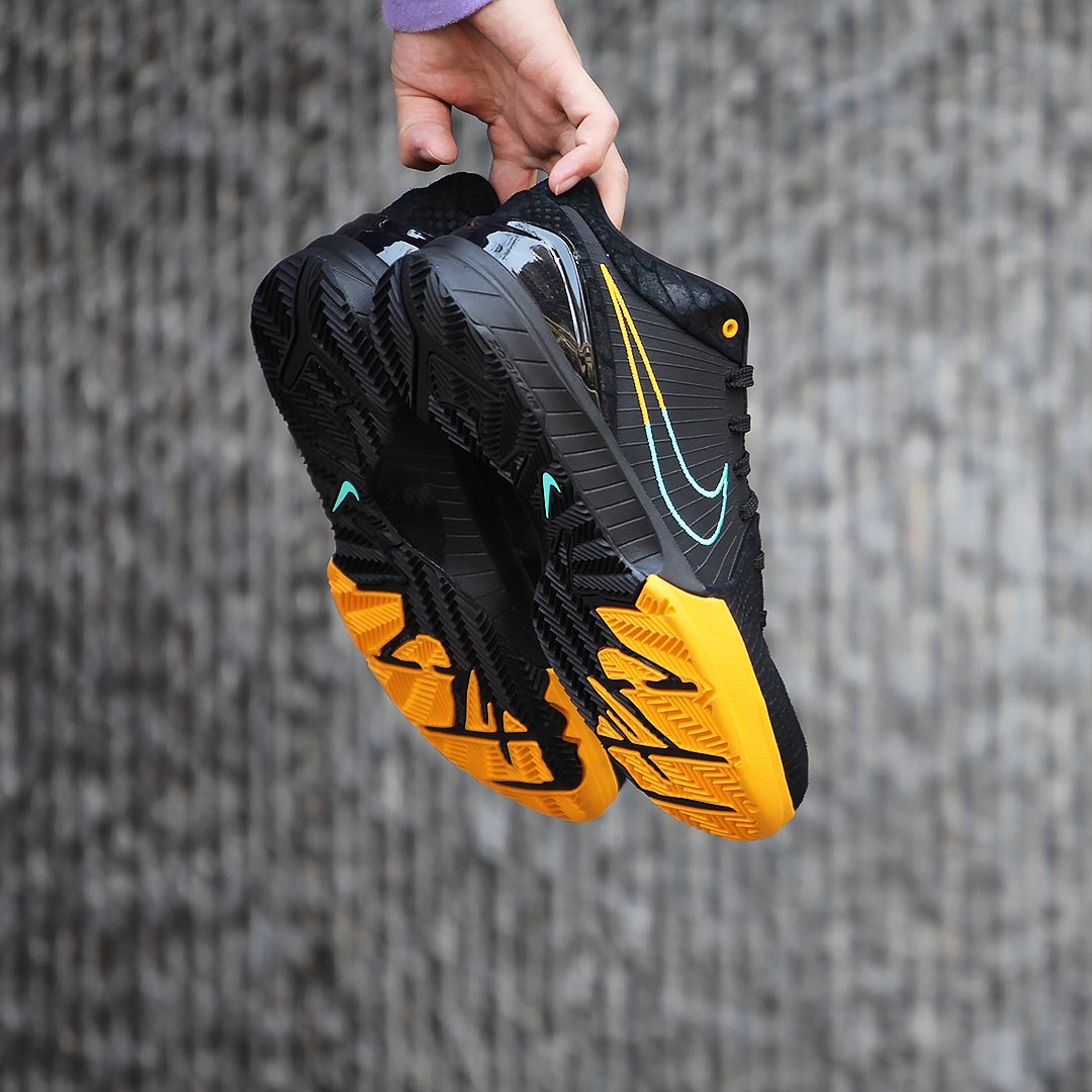 Kobe 4 Protro,ZK4,发售,Nike,AV63  蛇纹皮革质感出众！Kobe 4 Protro 全新配色双 11 官网发售！