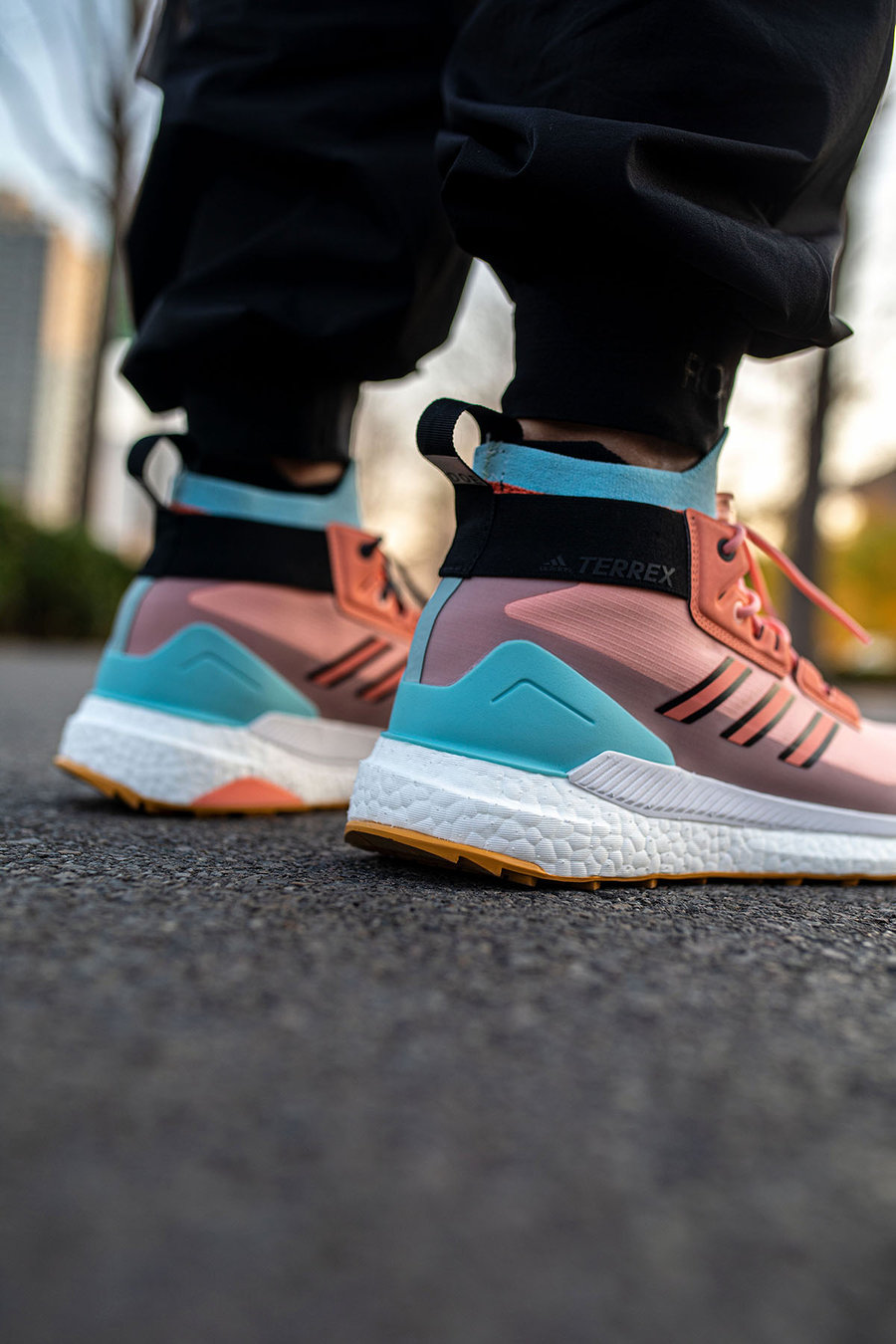 EG8675,adidas,DOE,Terrex EG8675 让你做最骚气的机能行者！DOE x adidasTERREX 刚刚发售！