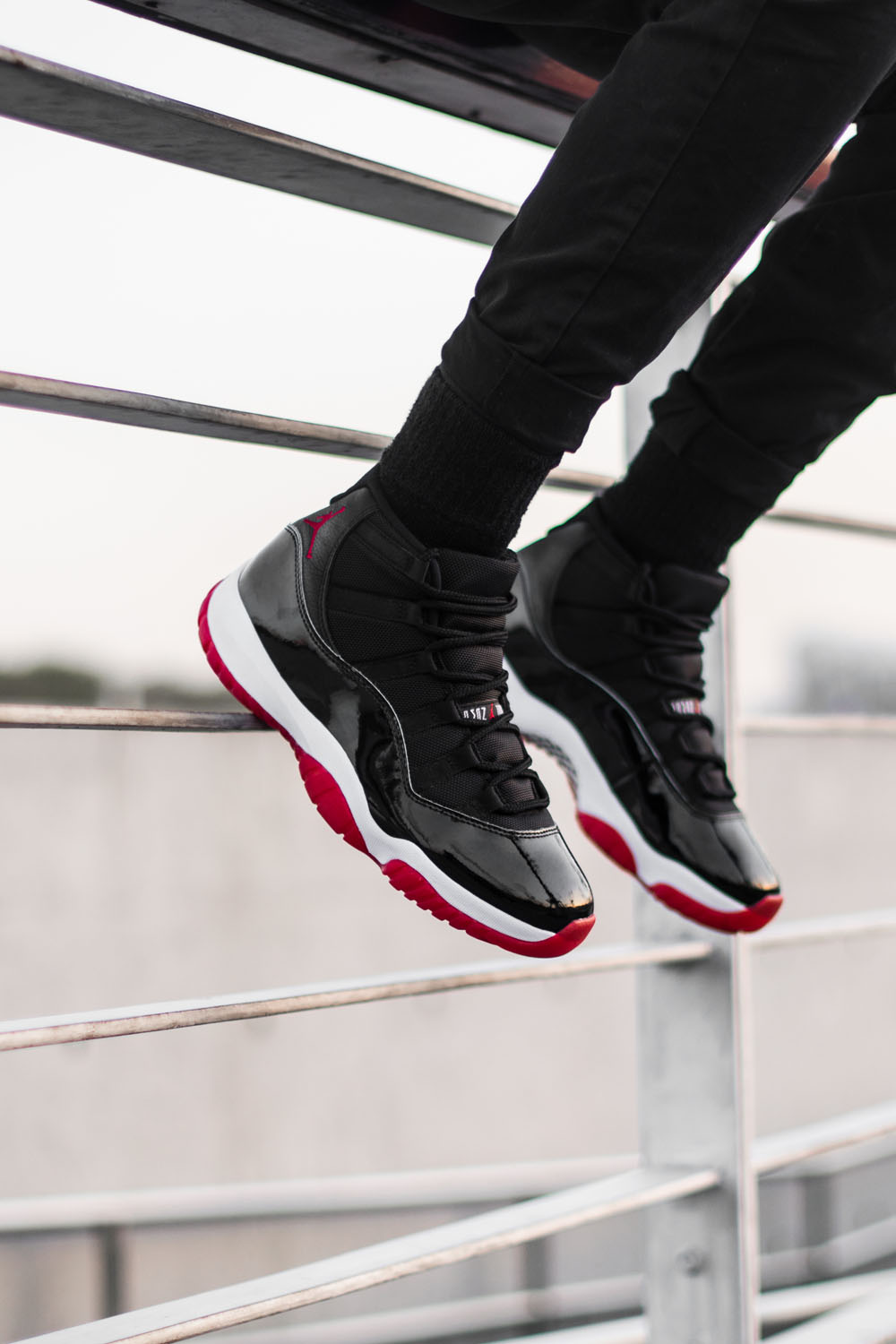 378037-061,AJ11,Air Jordan 11 378037-061 AJ11 哪次复刻最忠于 OG 元年？历年复刻黑红 AJ11 对比
