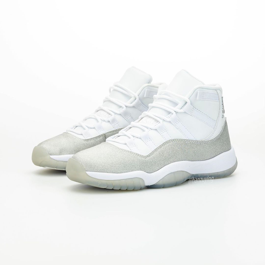 AJ11,Air Jordan 11,AR0715-100,  Air Jordan 11 也有满天星配色！高级闪粉涂装，上脚应该很帅！