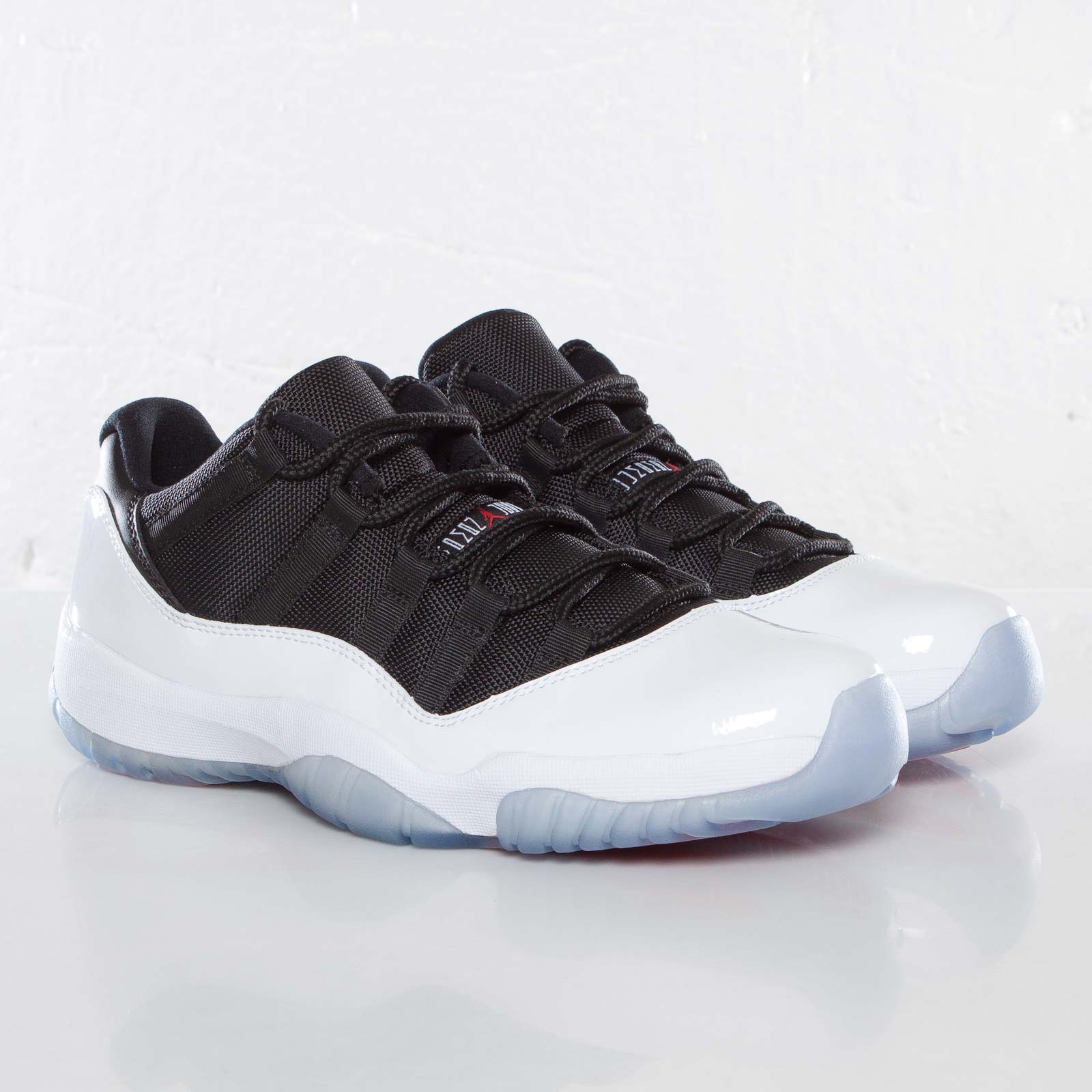 Air Jordan 11,AJ11  高帮版「康熙」？这双 AJ11 可能就是明年的压轴大戏！