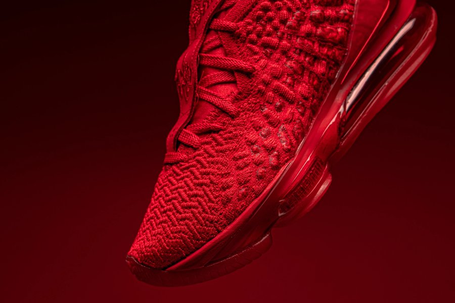 LeBron 17,BQ3177-600,Red Carpe  惊艳的王者霸气！全新配色 LeBron 17 现已发售！