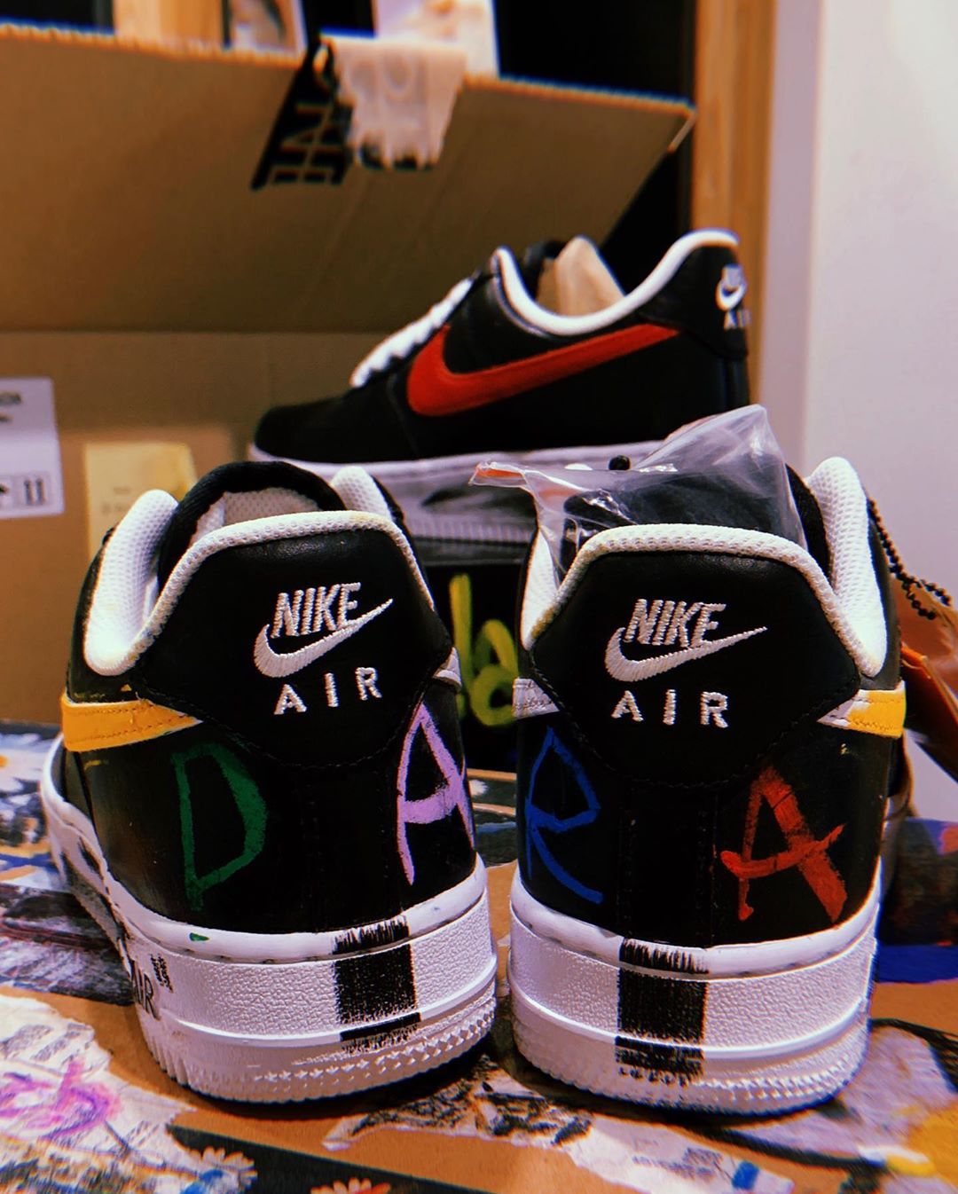 AF1,AJ1,Nike  什么狠鞋都有！「全球最顶级女鞋头」说的可能就是她们几位！