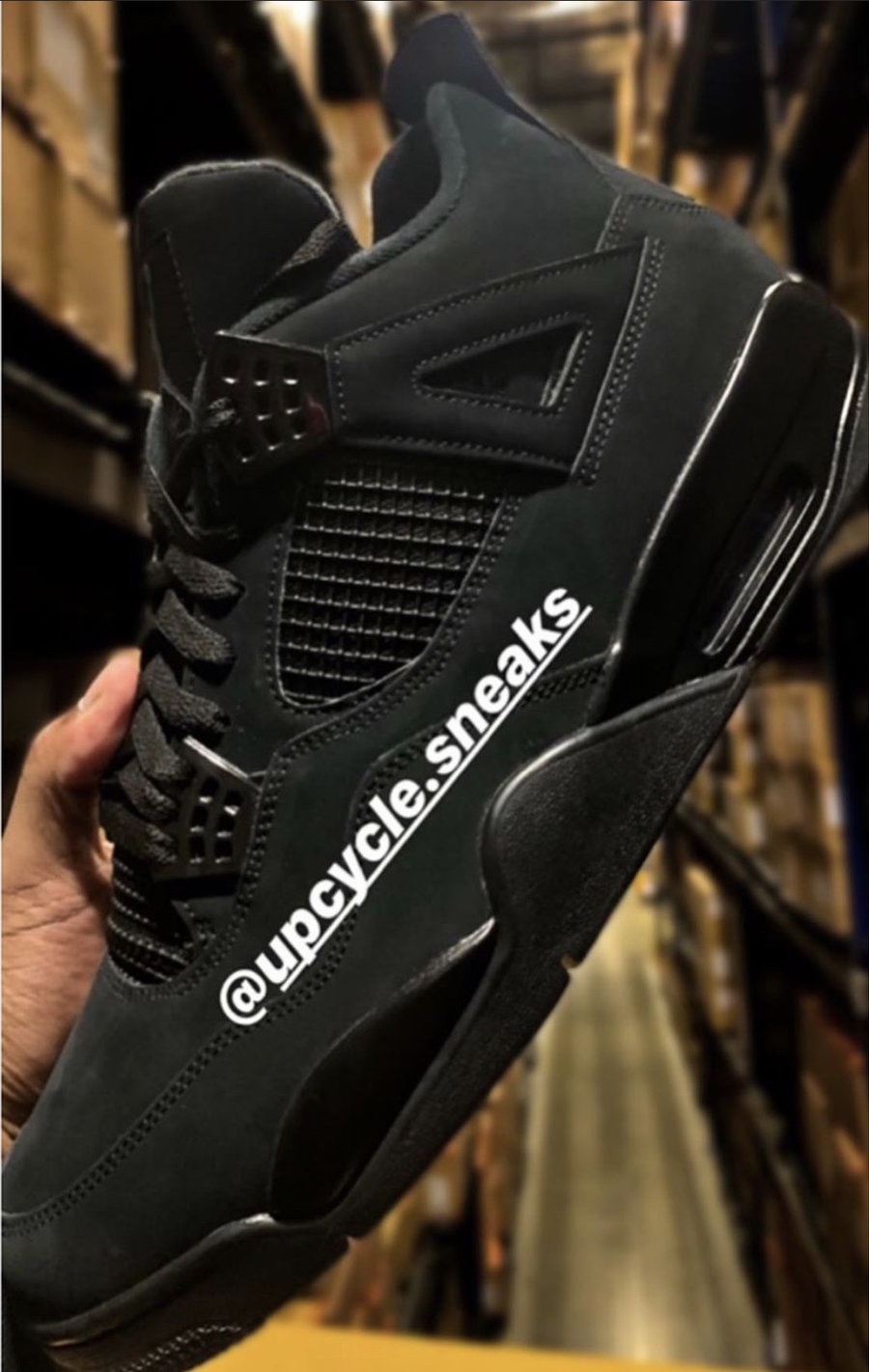 AIr Jordan 4,AJ4,Black cat,发售  复刻实物首次曝光！真正的黑猫 Air Jordan 4 刚刚出现...