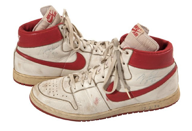 AJ1,Air Jordan 1,Nike,Air Ship  OG 鞋迷都不知道的 “鞋中前辈”！AJ1「大哥大」套装明年 2 月发售！