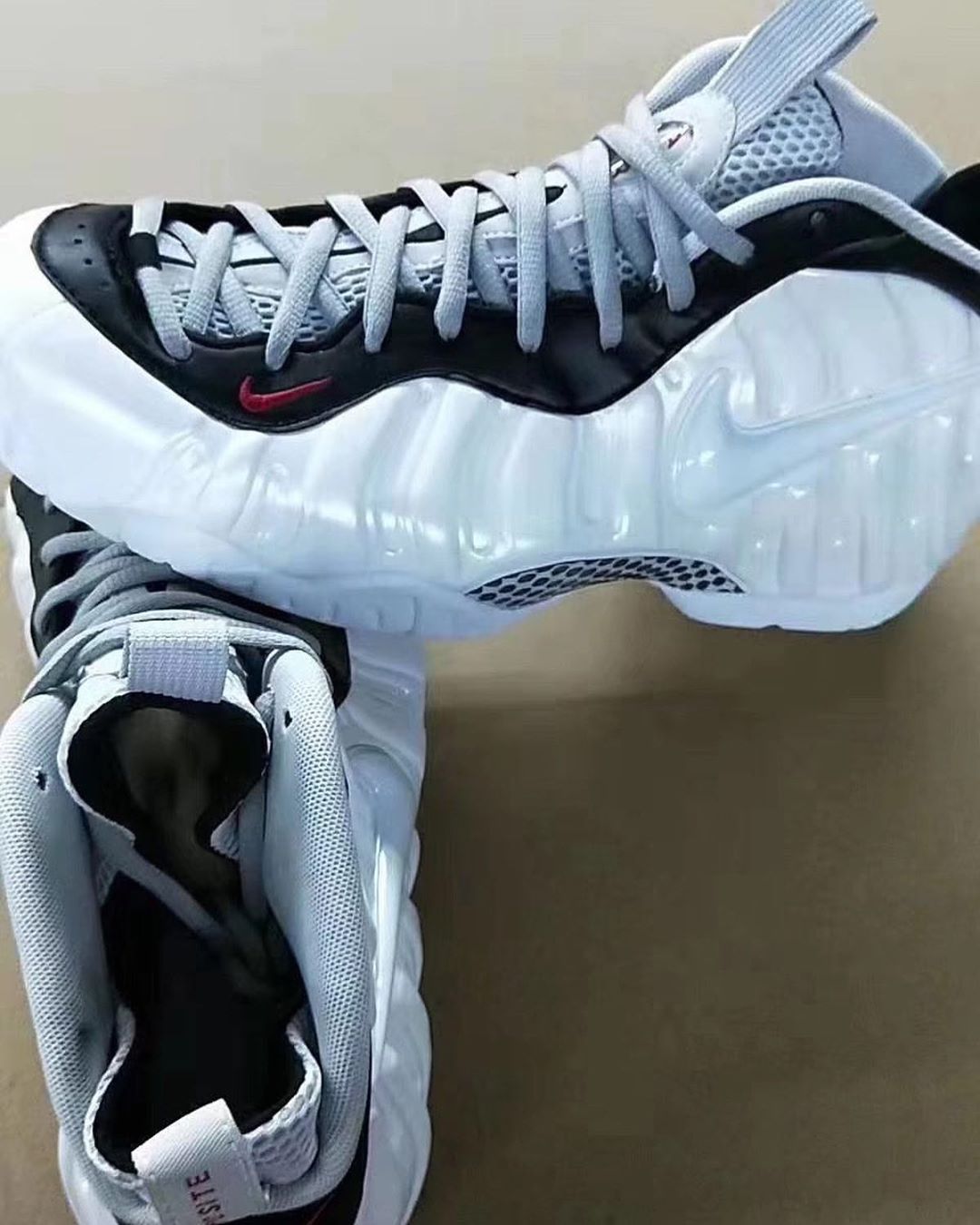 Air Foamposite Pro,Nike,发售,624  酷似天价奶白泡！Air Foamposite Pro 新配色明年发售！