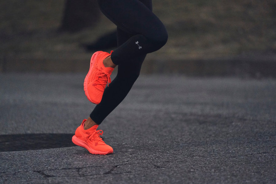 UA,HOVR,Phantom,Under Armour  潮流感十足的亮橙色！新一代 UA HOVR Phantom RN 明天发售！