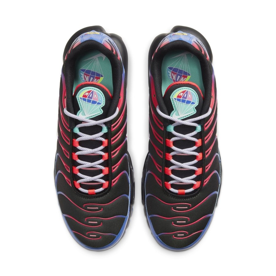 Nike,Air Max Plus,发售,CV7541-00  多彩降落伞！这双 Air Max Plus 藏着 Nike 的新惊喜！