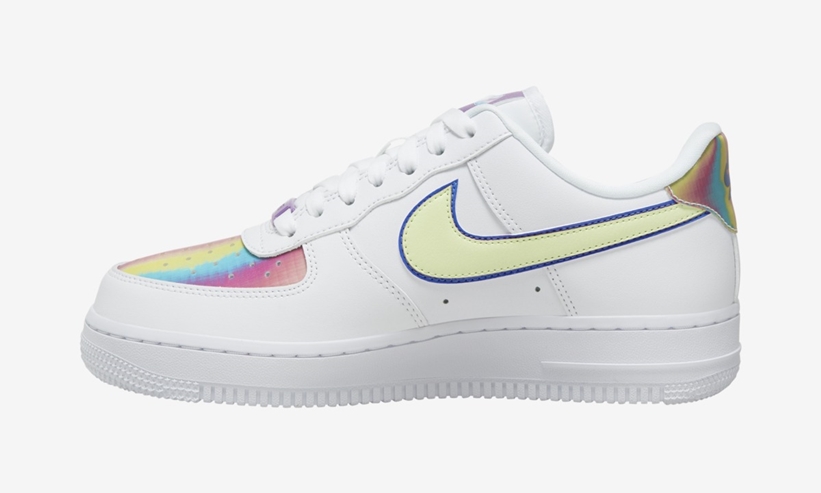 Nike,Air Force 1,AF1,发售,CW0367   骚气闪卡点缀细节！小白鞋 Air Force 1 又有新惊喜！