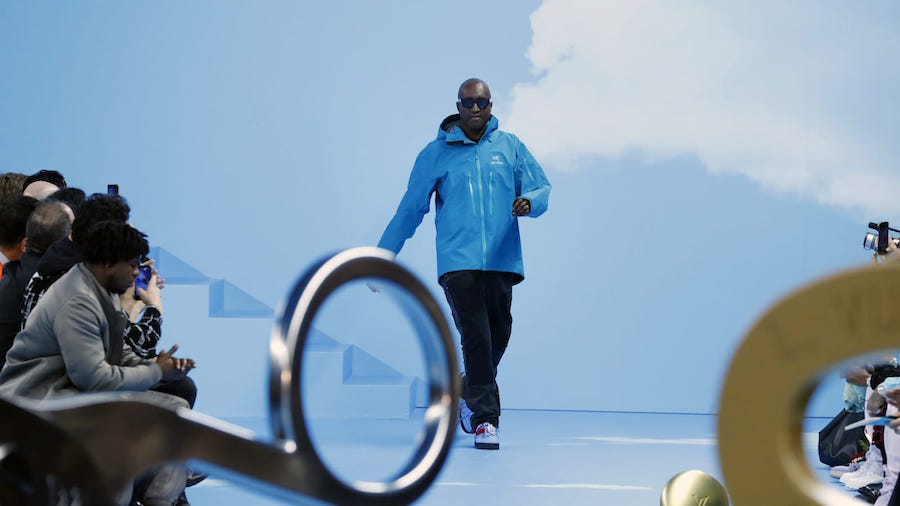 天价,MCA,还有,特殊,版本,Virgil,上,脚未,公开  Virgil 上脚未公开 OFF-WHITE x Nike，如果发售你猜要多少钱？