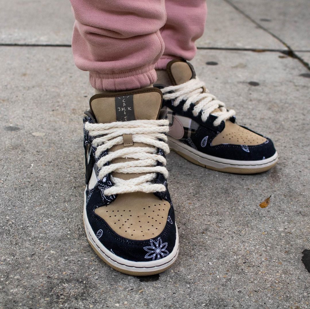 Nike,Dunk SB Low,发售,Travis Sco  国外网友抢先开箱 + 上脚！TS x Dunk SB 最全细节抢先看！