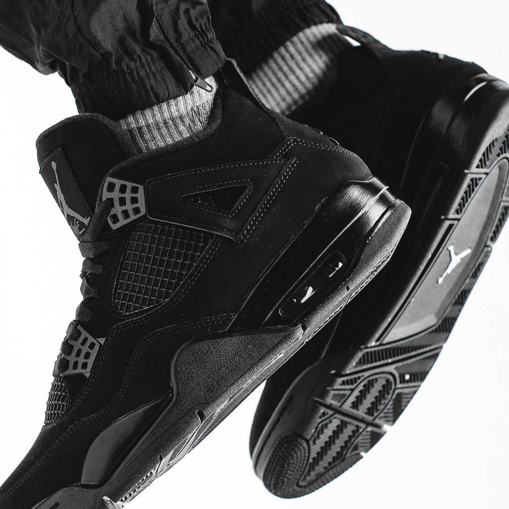 CU1110-010,AJ4,Air Jordan 4 CU1110-010 上脚真的超帅！别忘了黑猫 Air Jordan 4 明日发售！