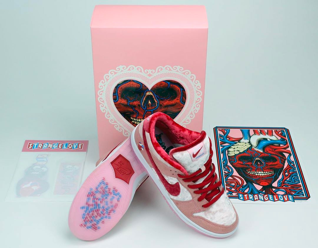 CT2552-800,Dunk SB,StrangeLove CT2552-800 确实人见人爱！StrangeLove x Nike SB Dunk Low 还有一周发售！