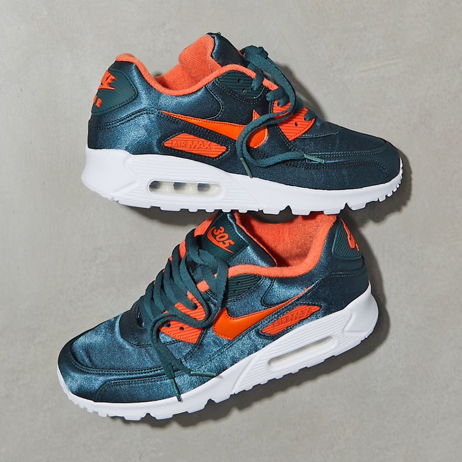 Nike,Air Max 90,UNKNWN  全球限量 54 双！这双丝绸 Air Max 90 竟是超级碗限定！