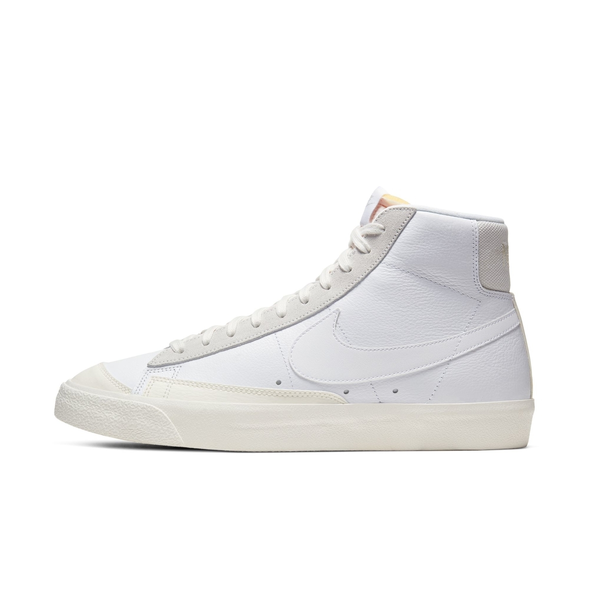Nike,Blazer,Mid,Vintage,  街头潮人的宝藏球鞋！复古气质十足的 Nike Blazer Mid 新款释出！