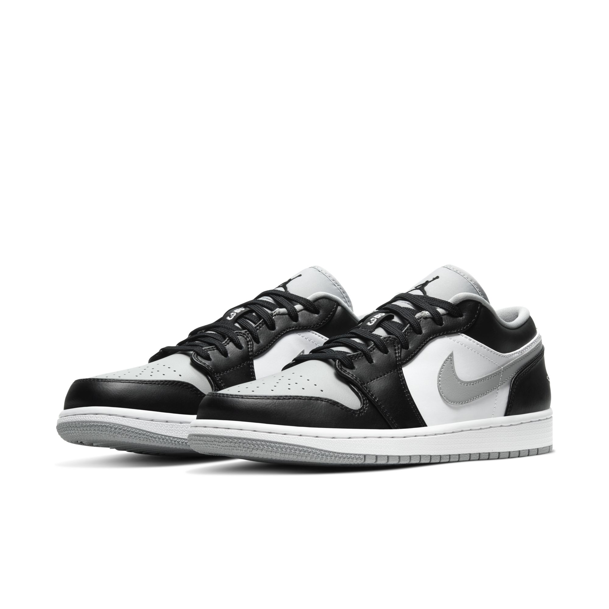 AJ1,Air Jordan 1 Low,  满满的 OG 气质！这双 Air Jordan 1 Low 估计很抢手！