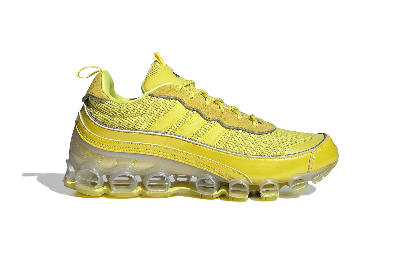 adidas,Microbounce T1,发售  adidas 经典科幻跑鞋！两双全新 Microbounce T1 下月发售