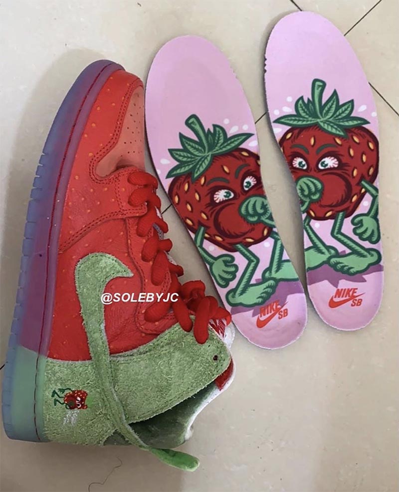 Dunk SB High,Dunk SB,Nike  草莓联名 Nike Dunk SB High 有实物新图了！