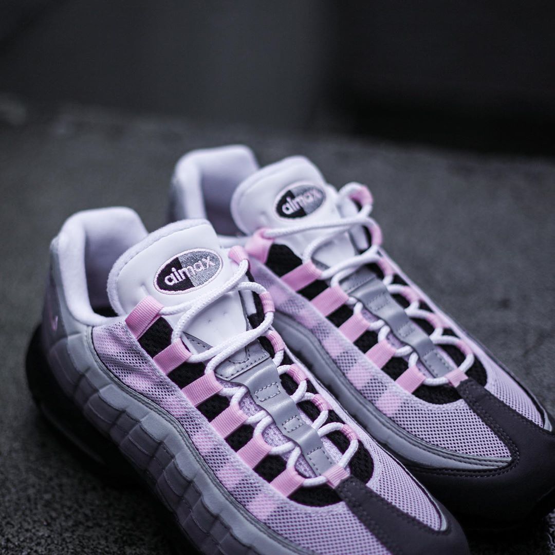 Nike,Air Max 95 PRM,CJ0588-001  渐变 + 撞色，复古新潮气质！新配色 Air Max 95 即将发售！