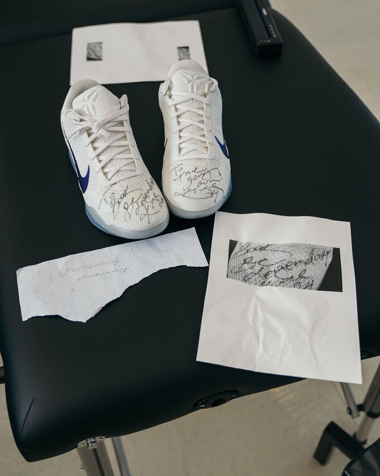 Kobe 11,科比,布克  缅怀科比！德文·布克将科比亲签球鞋的激励话语纹在手臂！