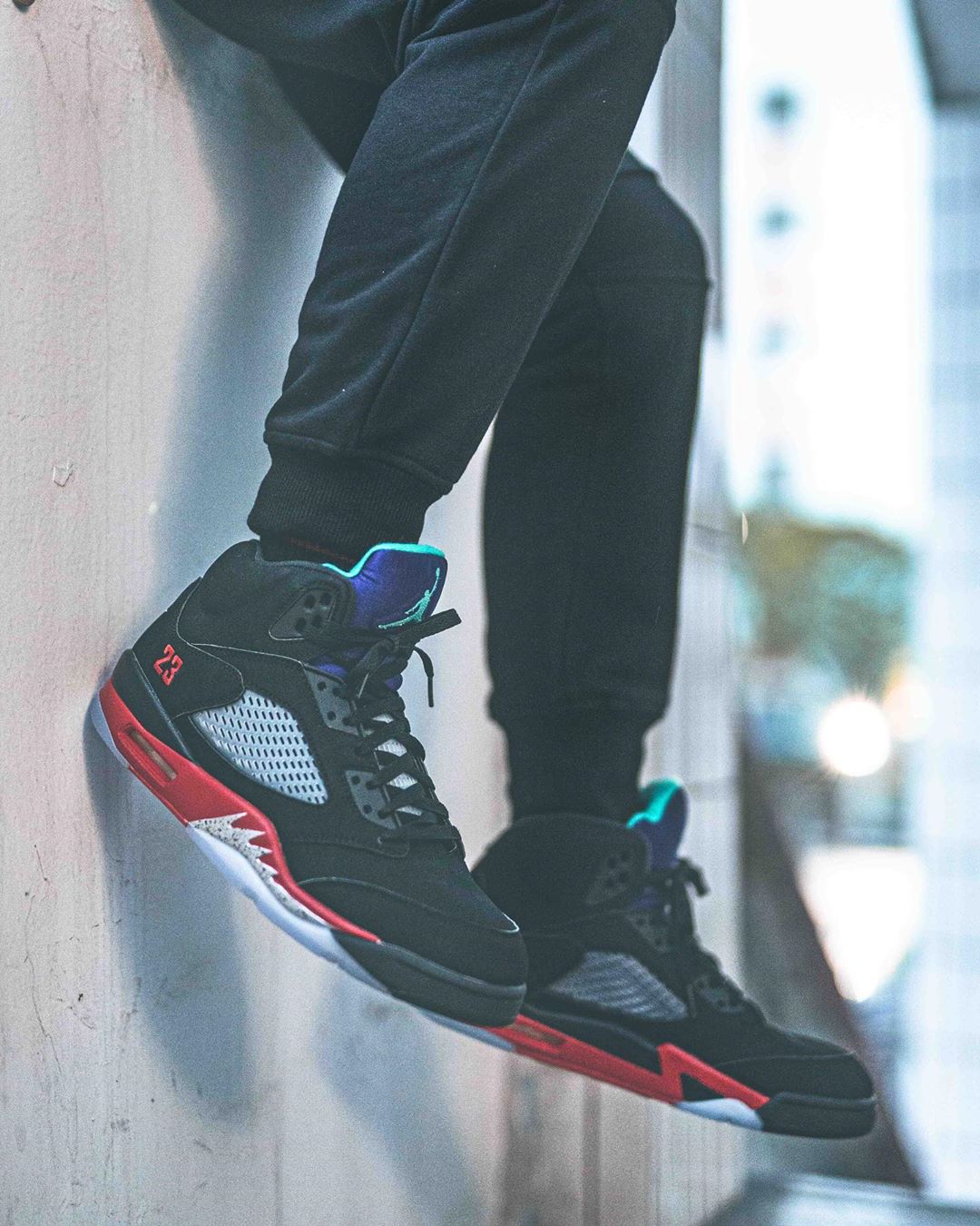 AJ5,Air Jordan 5,CZ1786-001,发售  Air Jordan 5 “Top 3” 最新上脚照曝光！五月正式发售