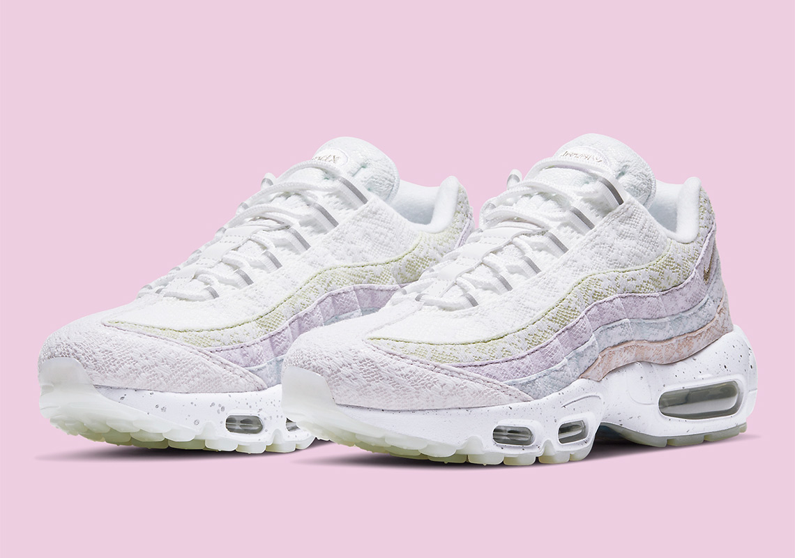 Nike,Air Max 95,CU9454-194  瞬间击中少女心！花卉蕾丝 Air Max 95 即将发售！