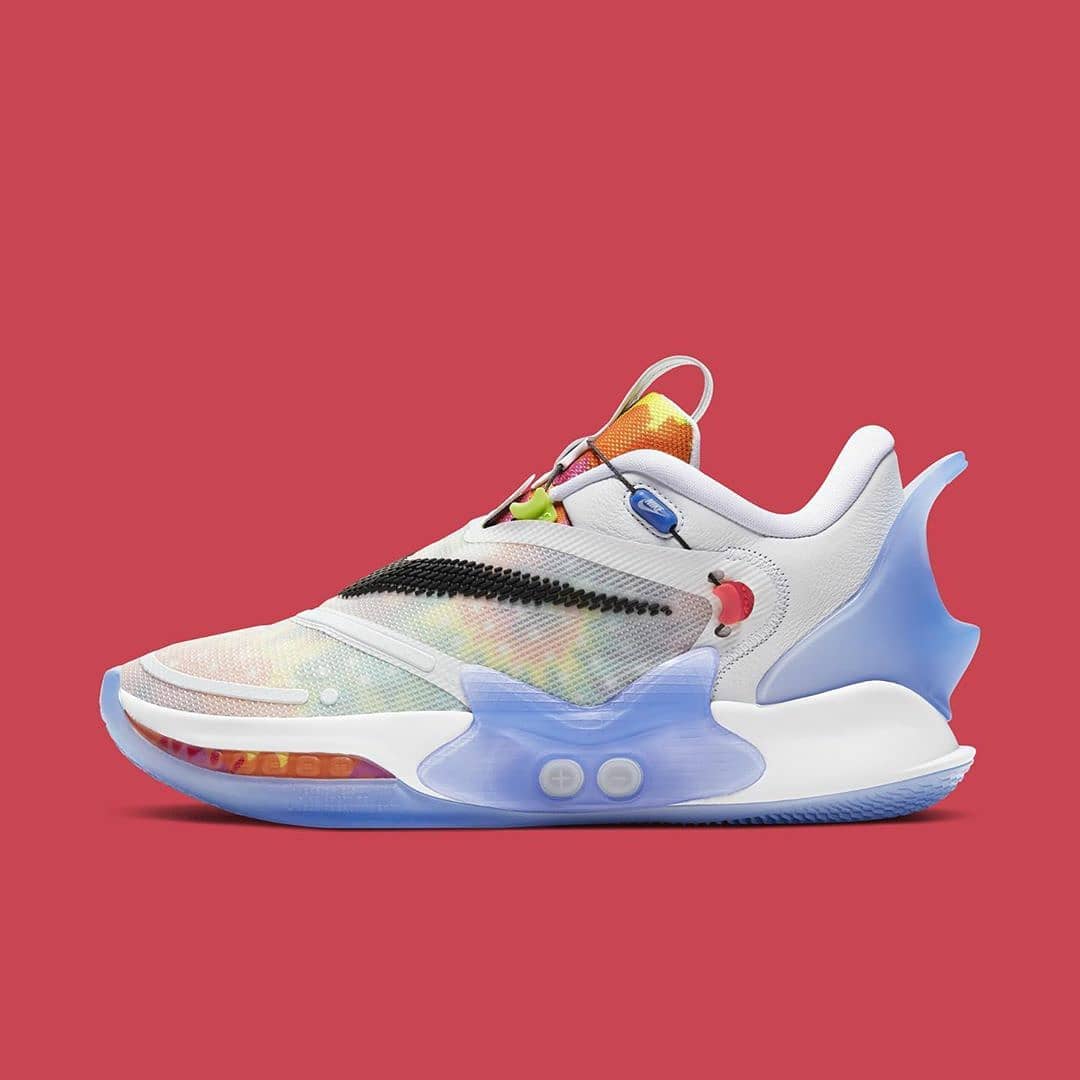 Nike,Adapt BB 2.0  炫彩扎染装扮！自动系带篮球鞋 Adapt BB 2.0 新配色曝光！