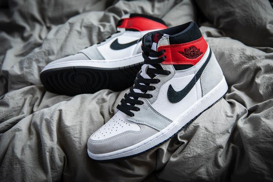 Air Jordan 1,AJ1,发售,555088-126  麂皮打造质感不俗！烟灰 Air Jordan 1 七月发售