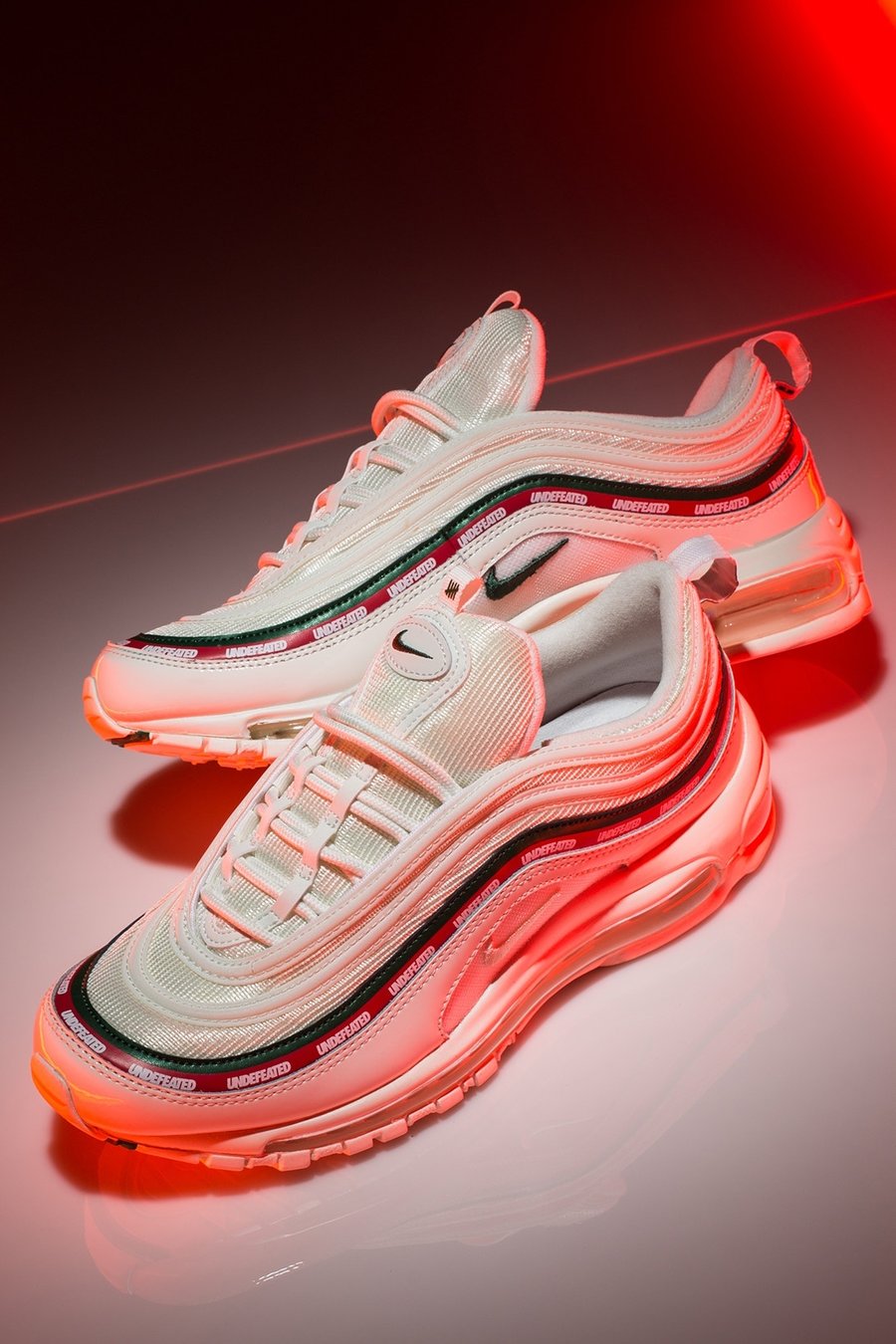 Nike,UNDEFEATED,Air Max 97,发售  3 年前的天价联名！UNFTD x Air Max 97 新配色曝光！