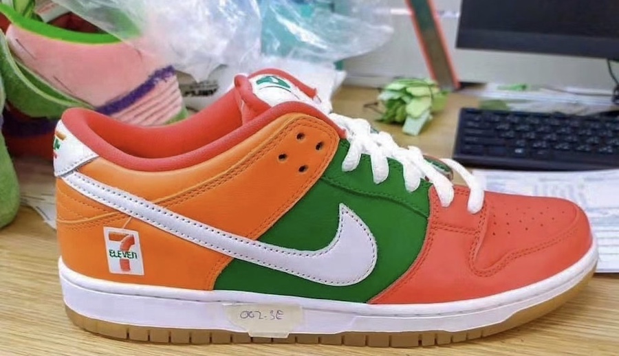 Nike,711,SB Dunk Low  711 便利店 x Nike 联名首次曝光！穿这双鞋绝对够独特！