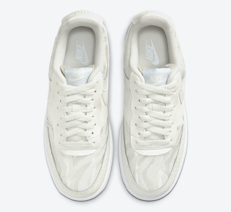 Nike,Court Vision Low,CI7599-1  另类虎纹装扮！这双 Nike Court Vision Low 你打几分？