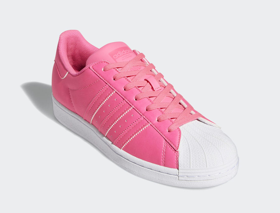 adidas,Superstar,FY2743,发售  骚气吸睛荧光粉！全新 Superstar 贝壳头现已发售