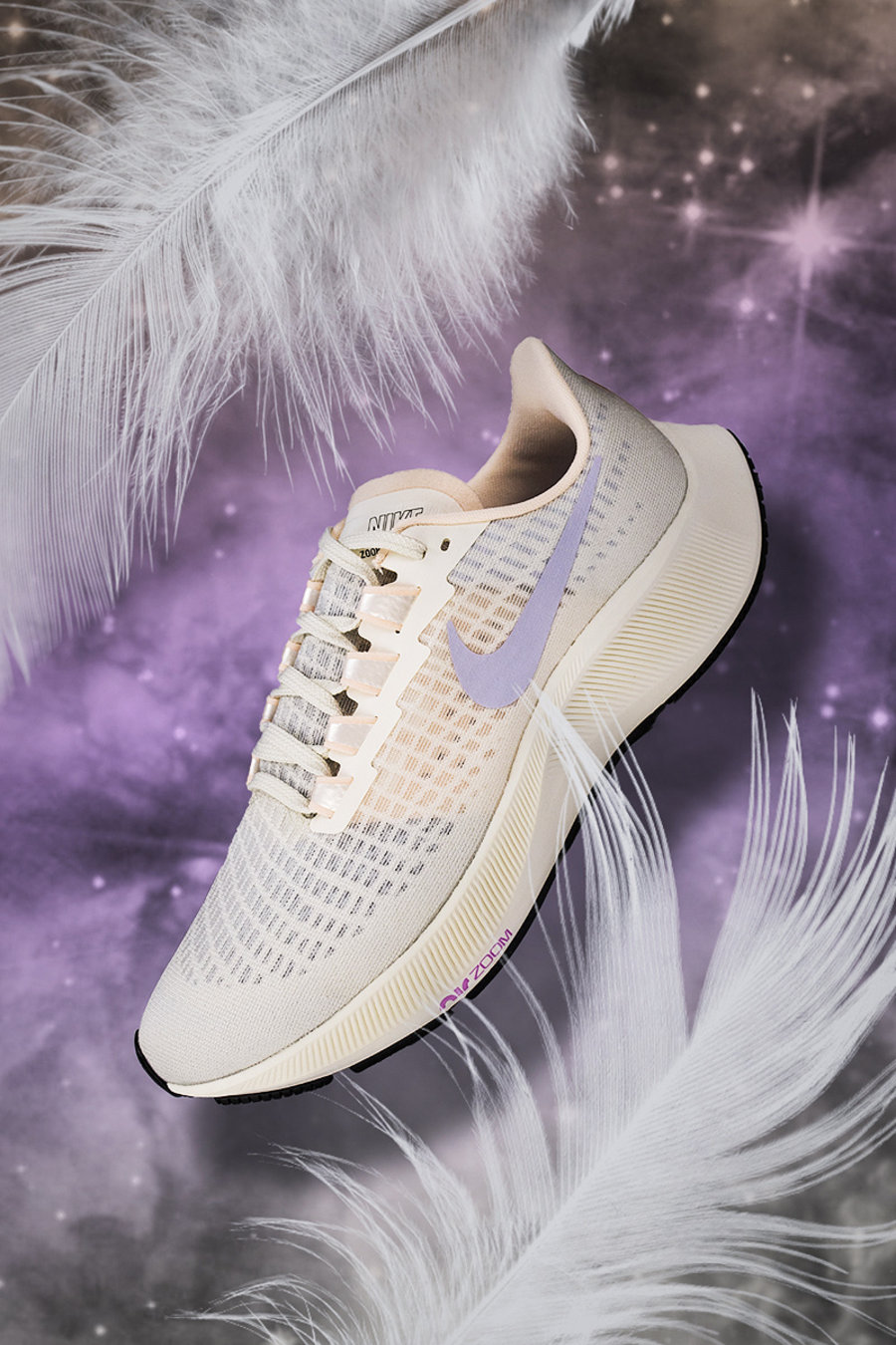 Nike,Pegasus 37,上脚,发售  它是「最有江湖地位」的 Nike 鞋款！你想要的脚感颜值它都有！