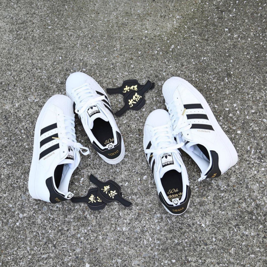 adidas,Superstar,TOKYO,FX7783,  魔术贴后跟可玩性超强！东京、大阪限定 Superstar 美图释出！