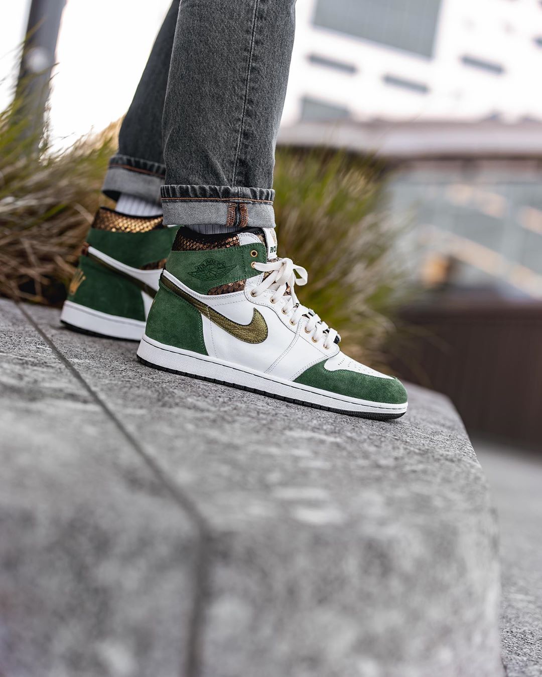 AJ1,Air Jordan 1,Nike  劳力士 x AJ1 太奢华了！这样的球鞋谁不想要？