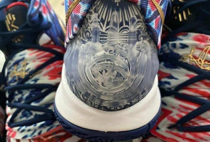 Nike,Kyrie S2 Hybrid  时隔三年 Nike 又打造杂交神鞋！老司机才能看出玄机...