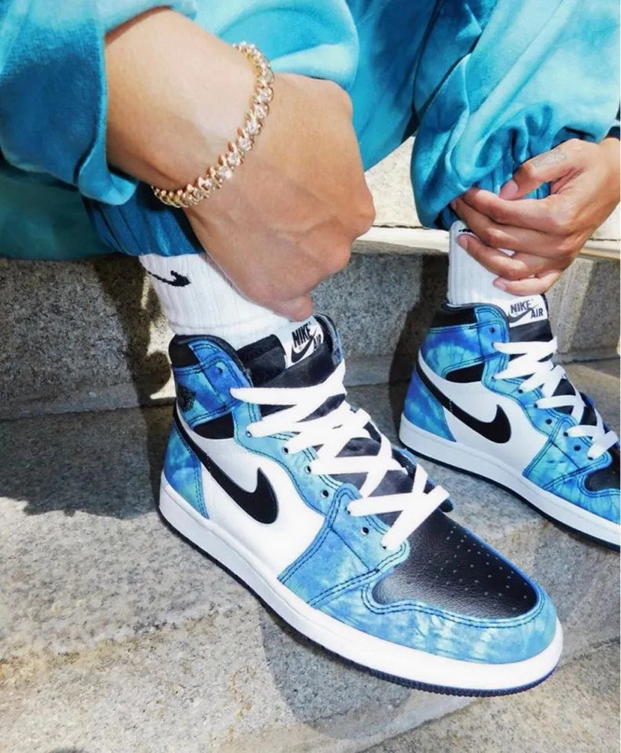 Air Jordan 1,AJ1,发售,CD0461-100  还有配套服饰！扎染 Air Jordan 1 下周发售，但是……
