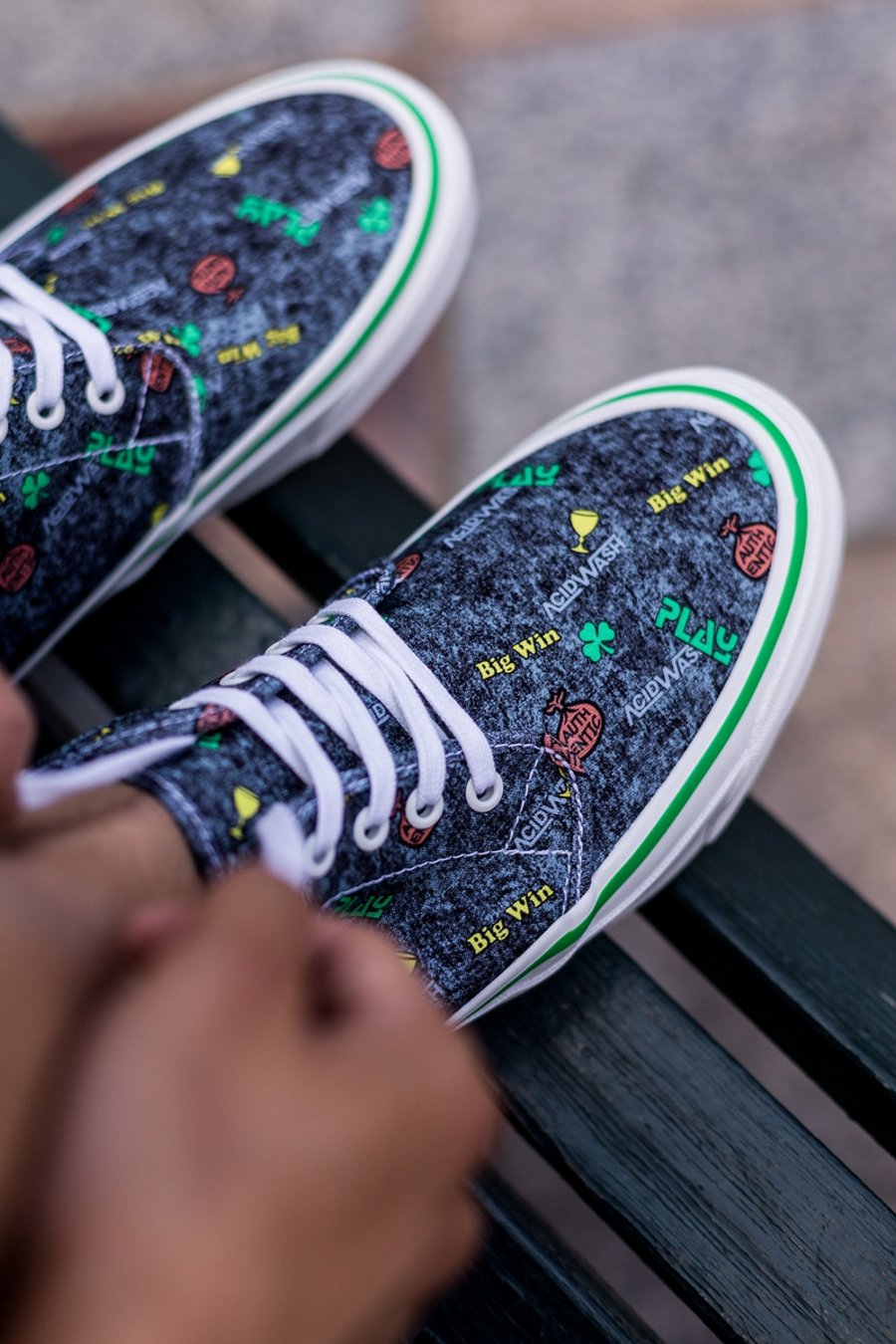 Vans Customs,定制,Vans  几百块轻松拥有独一无二的定制球鞋！让 AJ、Yeezy 都黯然失色！