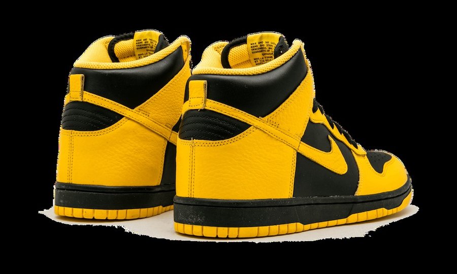 发售,Nike,Maize,Dunk High  酷似天价「武当」配色！又一款老 Dunk 传言年底复刻！