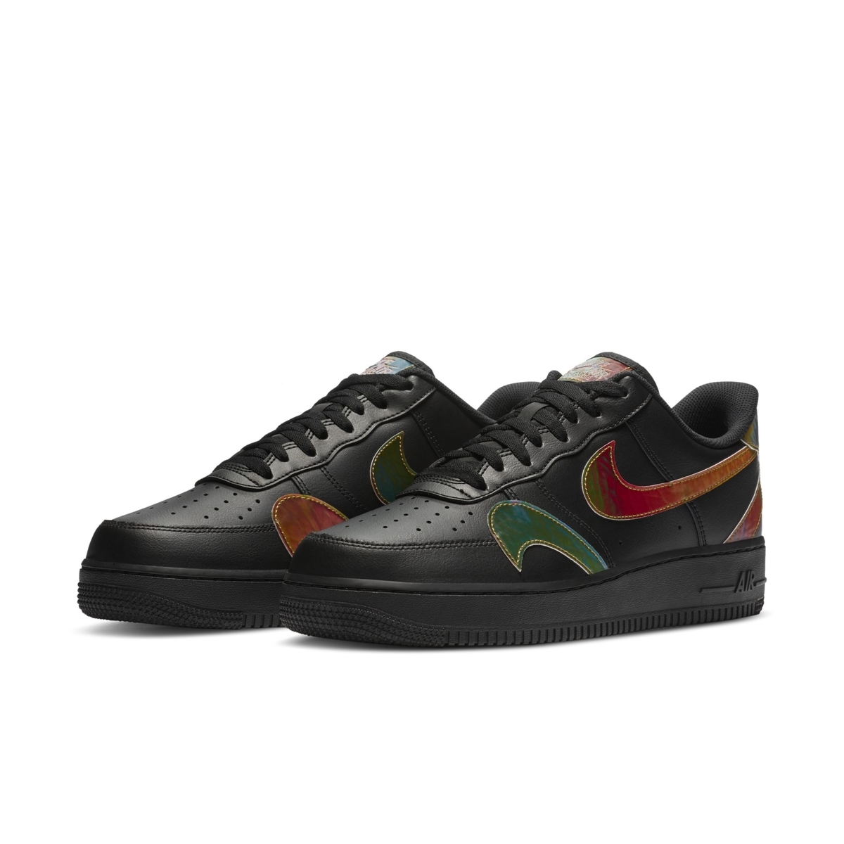 Air Force 1,AF1,Nike,发售  五彩斑斓的黑！这双 Air Force 1 正钩、反钩全都有！