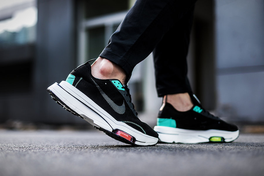Nike  耐克「压马路神鞋」终于来了！让你体会脚踩 4 个气垫有多爽！