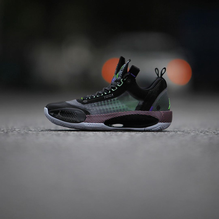 Jordan Brand,Air Jordan 34 Low  波点设计挺魔幻！Air Jordan 34 Low 全新配色曝光！