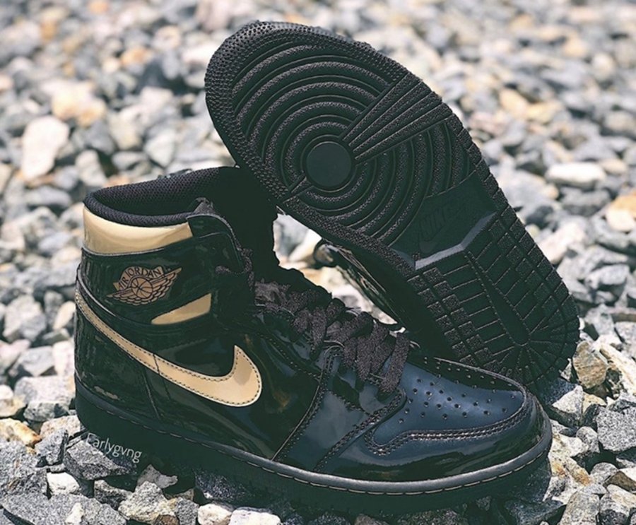 Air Jordan 1 High OG,AJ1,Metal  黑金 Air Jordan 1 实物首次曝光，确定年底发售！