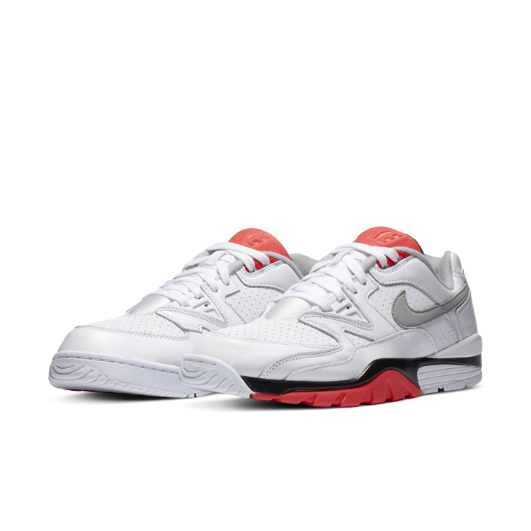 Nike,Air Trainer 3 Low  经典黑白红配色！这双 Air Trainer 3 Low 你打几分？