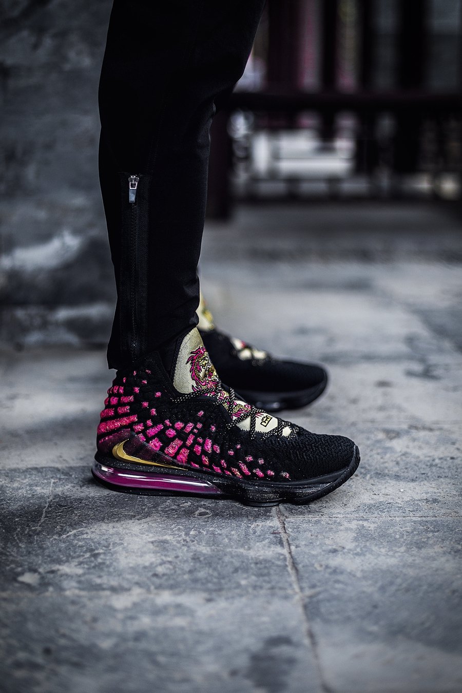 LeBron 17,Nike,发售,CD5054-001,明  市价 2K！货量不大！周杰伦 LeBron 17 明早官网正式发售