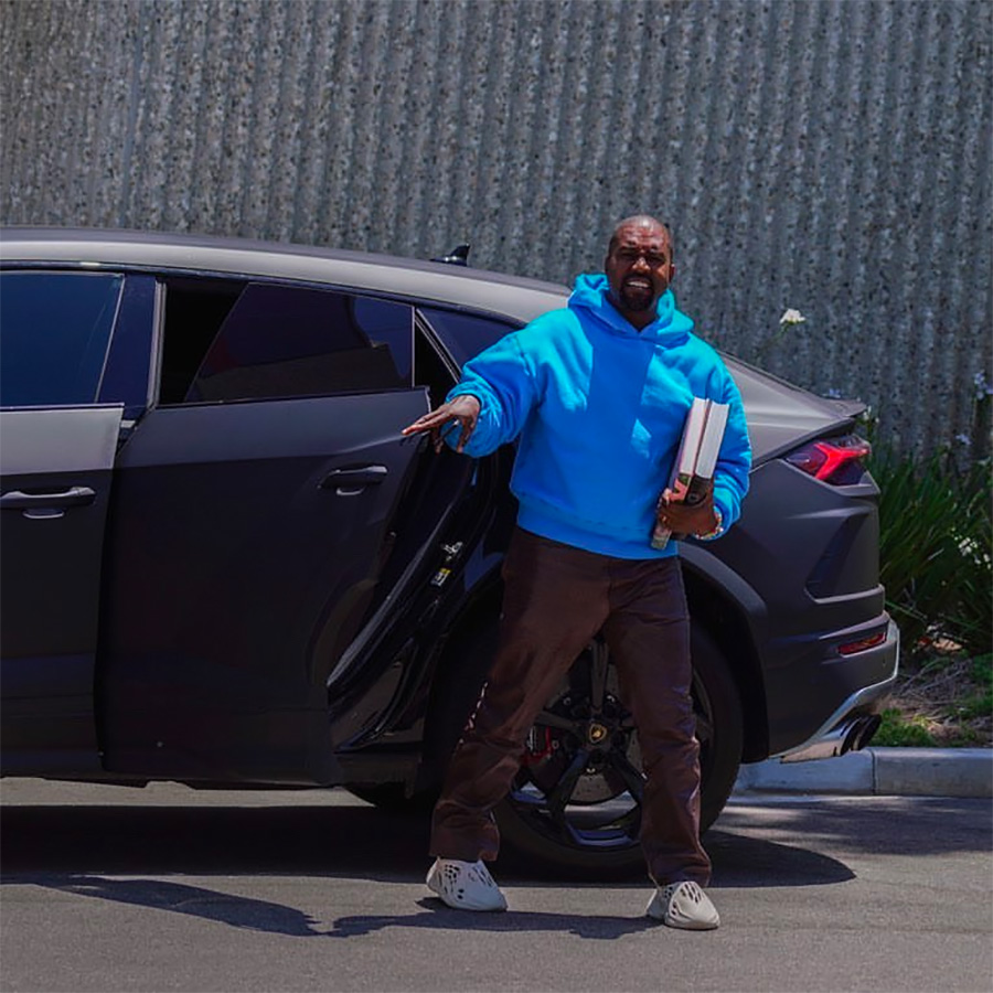 Kanye West,侃爷,Yeezy  南京 BOY 侃爷谈竞选：我爱中国！不再支持川普！Yeezy 冲啊！