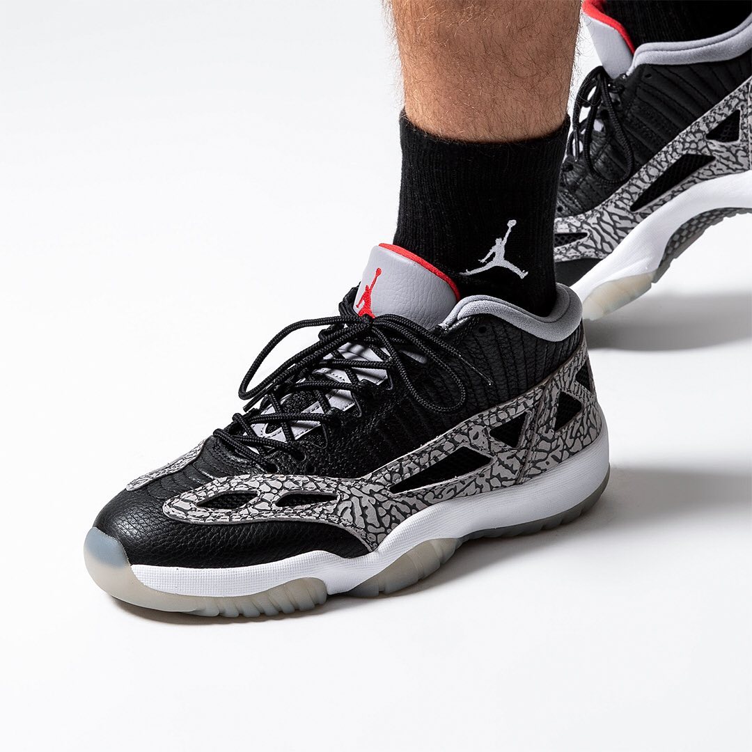 Air Jordan 11 Low,Black Cement  黑水泥 Air Jordan 11 Low IE 上脚美图！海外已发售