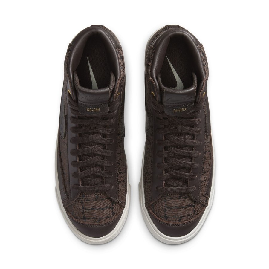 Nike,Blazer Mid VNTG'77,发售  巴洛克 Nike Blazer Mid 首度曝光！暗纹格调非常高级！