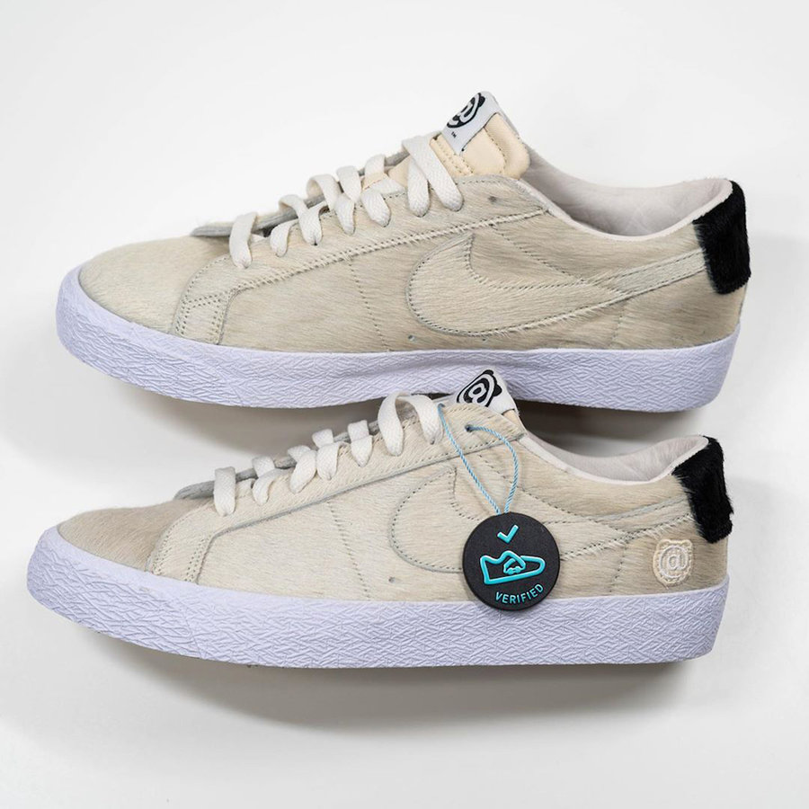 BE@RBRICK,Nike,Blazer,CZ4620-2  也是华丽马毛材质！小熊 BE@RBRICK 联名还有一双 Blazer！